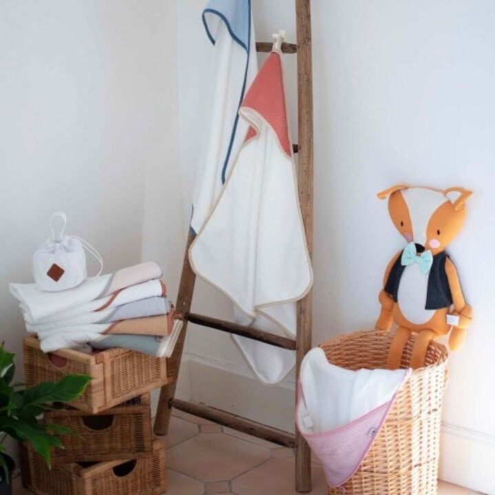 Kidba première cape de bain en gaze de coton et bambou 75x75