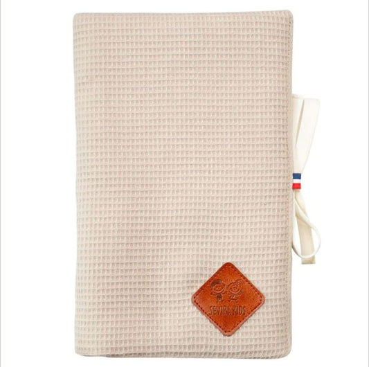 Kidbrotège carnet de santé en Nid d'abeille