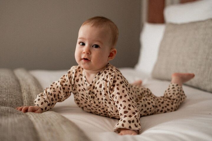 Kidbombinaison bébé 100% gaze de coton biologique Graou