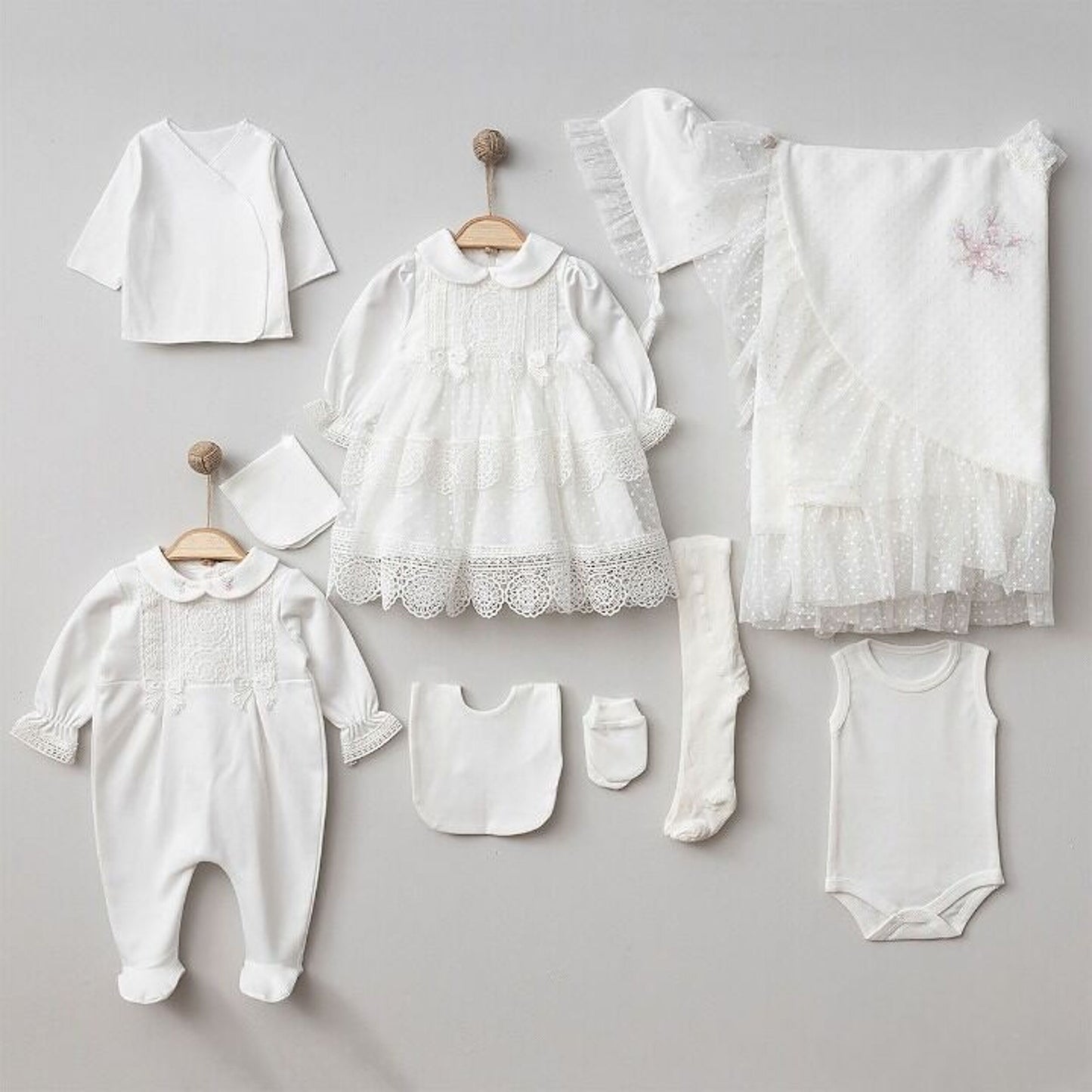 Kidbensemble en dentelle pour bébé fille 100 % coton avec un design unique